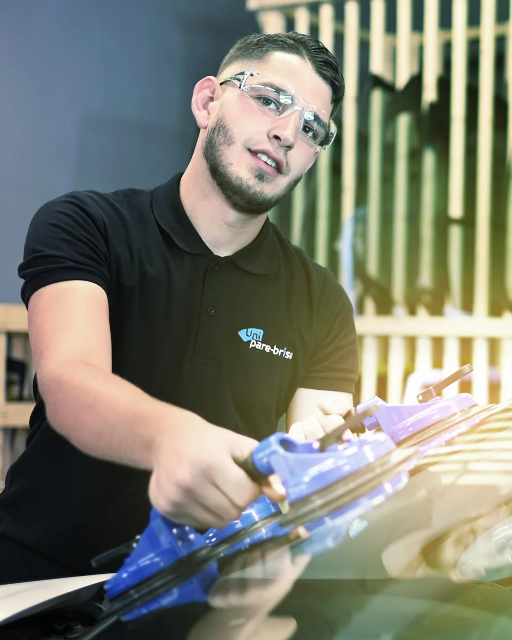 Uni Pare-brise : Réparation et remplacement de pare-brise à Coignières (78)